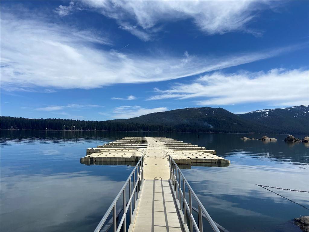 Lake Almanor, CA 96137,61 Lakeside DR