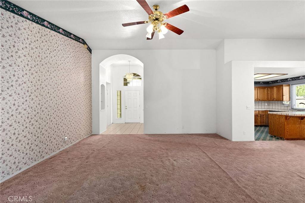 Orland, CA 95963,318 Meadowood DR
