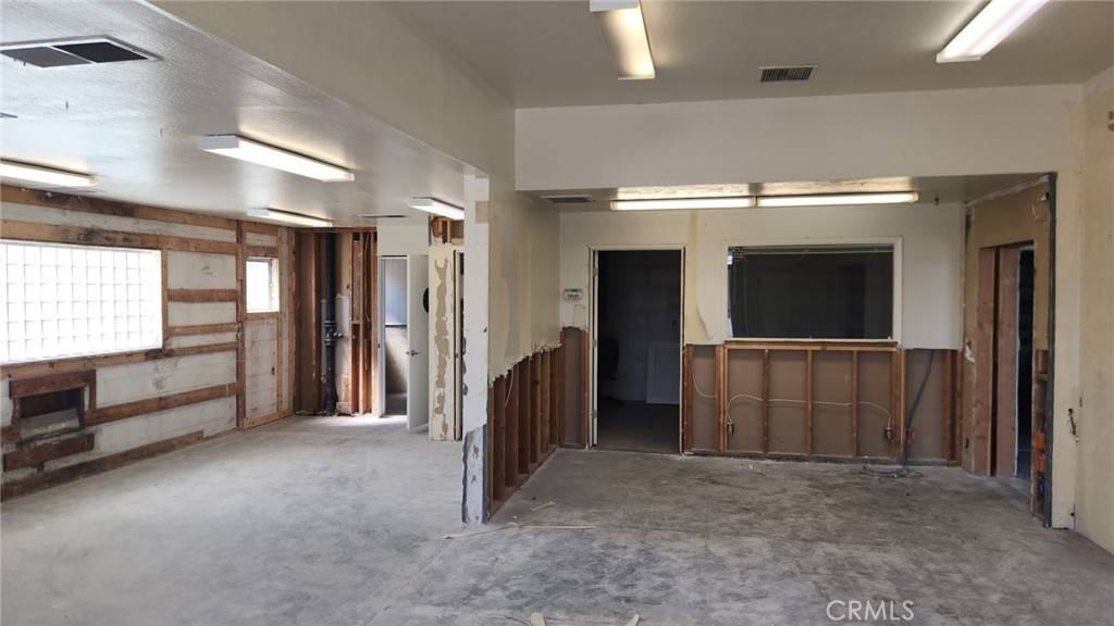 Chico, CA 95928,206 Meyers ST
