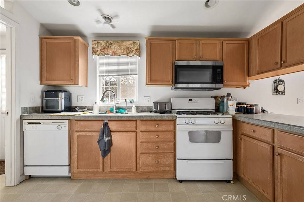 Corning, CA 96021,15624 N Siskiyou