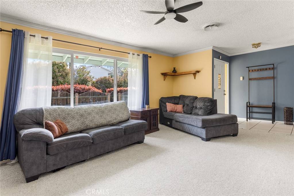 Oroville, CA 95966,370 Oakvale AVE