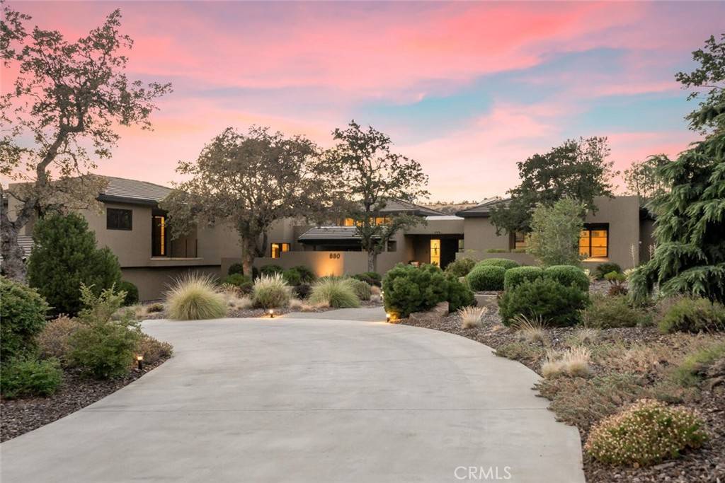 Chico, CA 95928,880 Whispering Winds LN