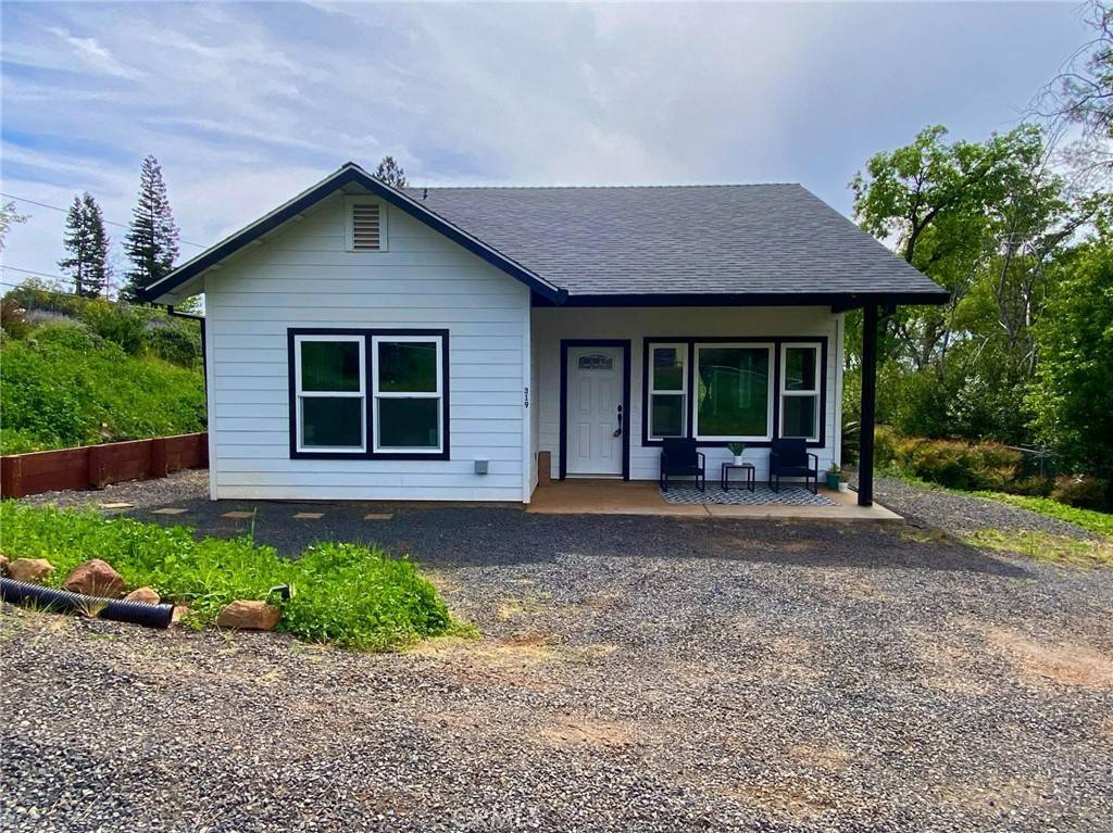 Paradise, CA 95969,319 Redbud DR