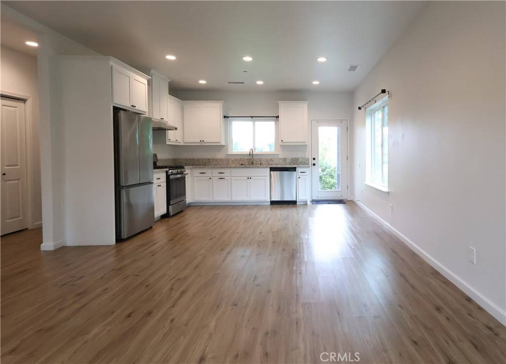 Paradise, CA 95969,319 Redbud DR
