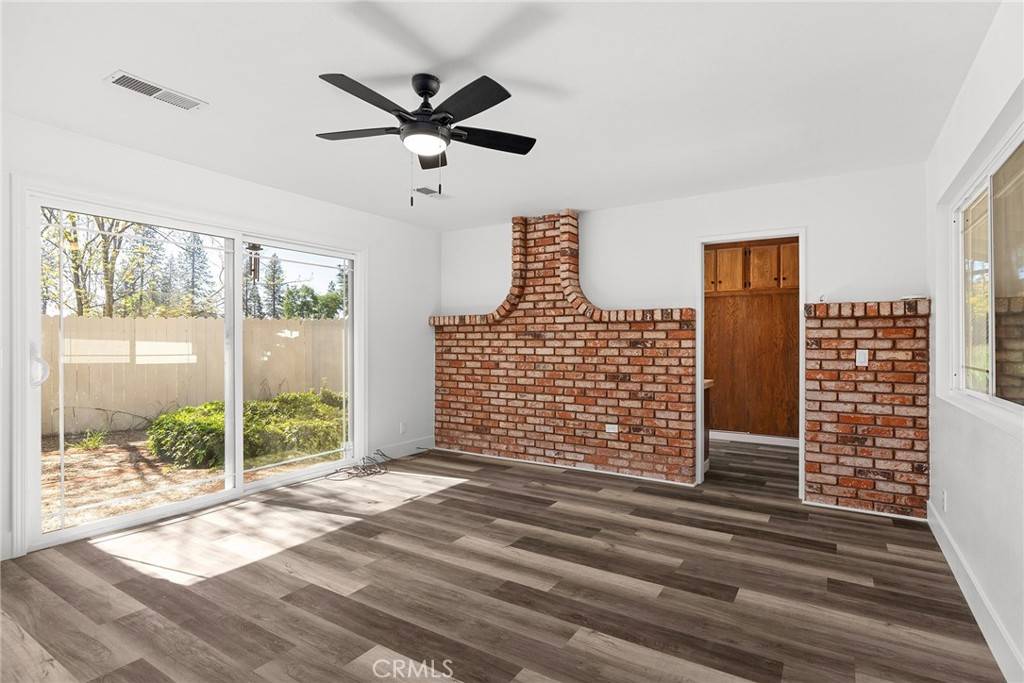 Paradise, CA 95969,6231 Pebble LN