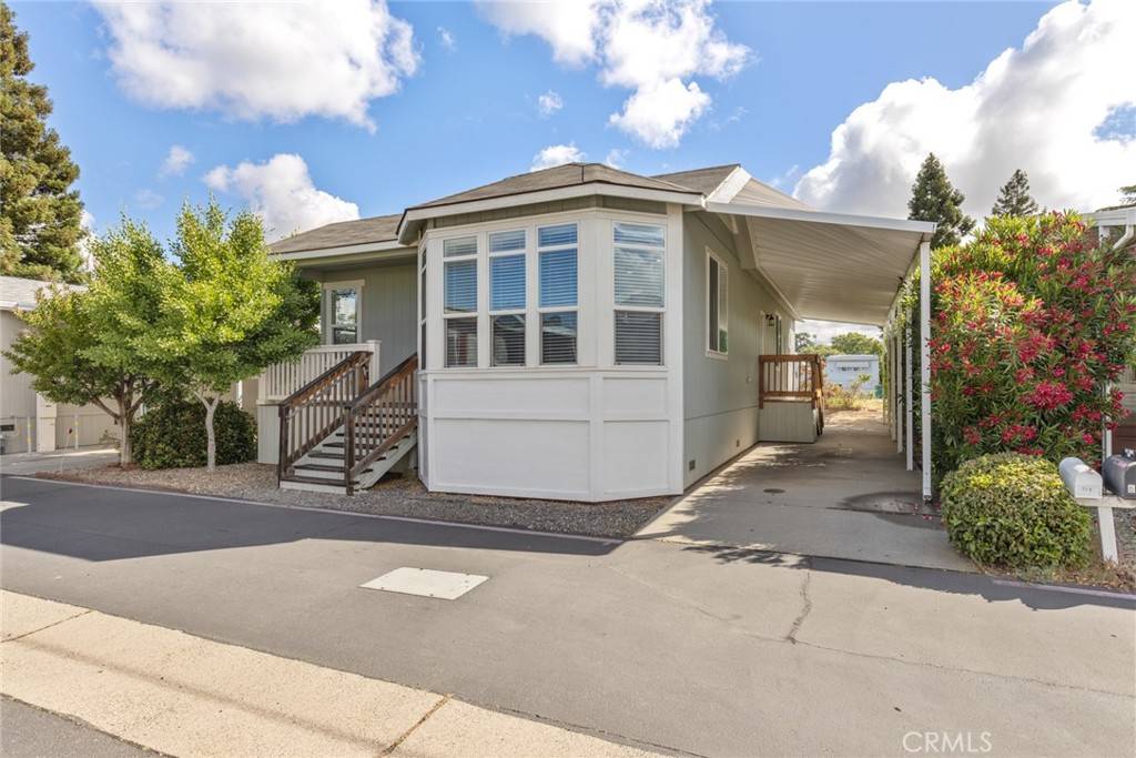 Chico, CA 95973,123 Henshaw AVE #518