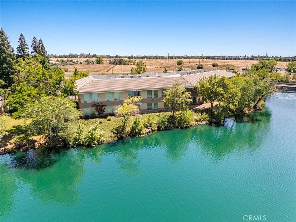 Chico, CA 95928,2580 Sierra Sunrise #230