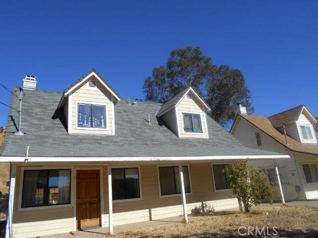 Castaic, CA 91384,30007 Lexington DR