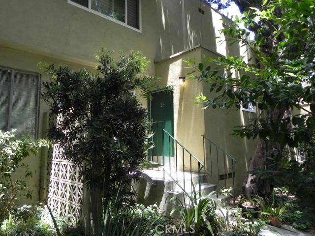 Studio City, CA 91602,11138 Aqua Vista ST #36