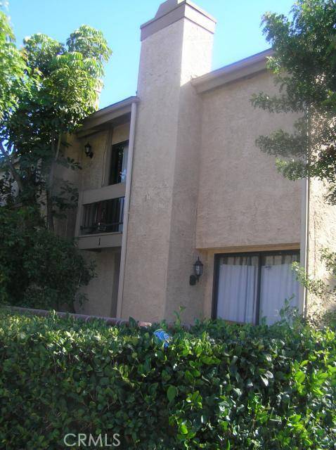 Arleta, CA 91331,9601 N WOODMAN AVE #2