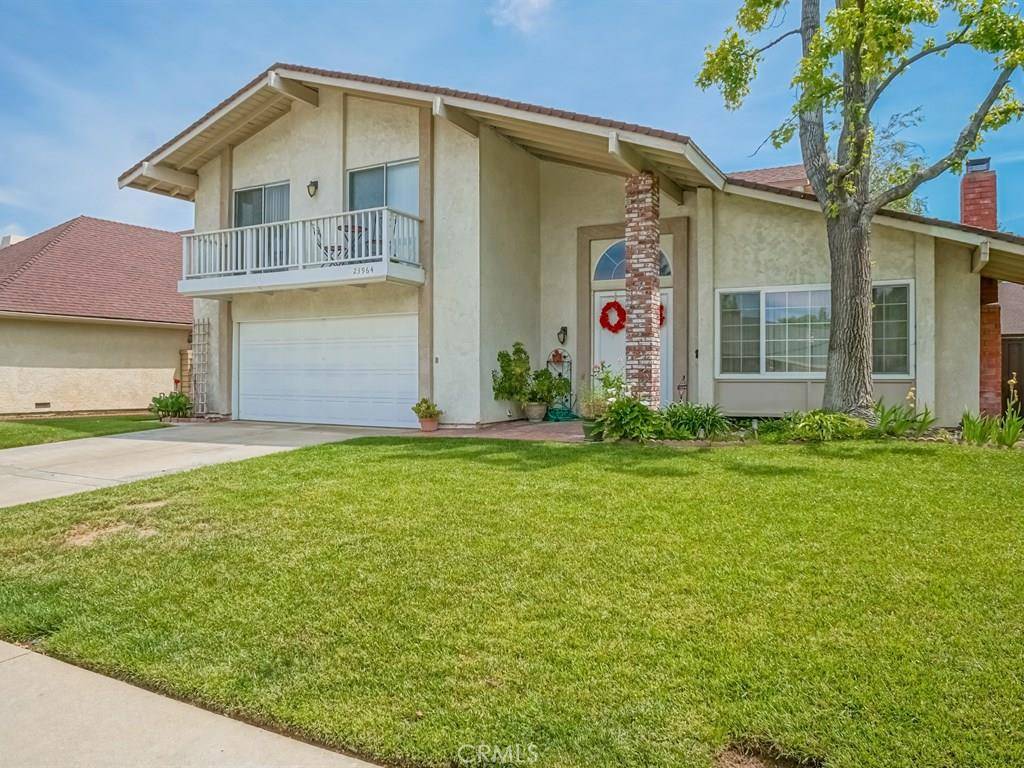 Valencia, CA 91355,23964 Avenida Crescenta