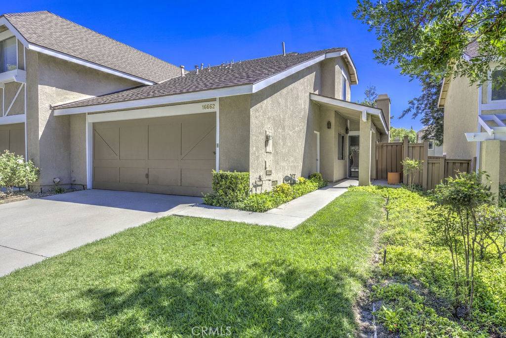 Canyon Country, CA 91387,16662 Minter CT