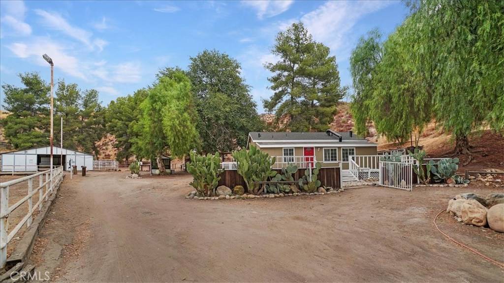 Canyon Country, CA 91387,27568 1/2 Oak Spring Canyon RD