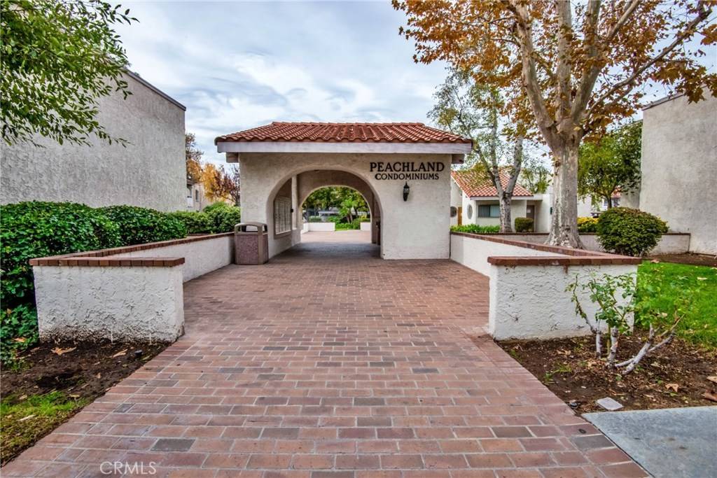 Newhall, CA 91321,25007 Peachland AVE #120