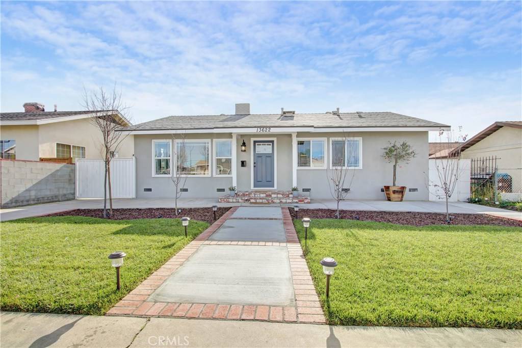 Arleta, CA 91331,13622 Branford ST