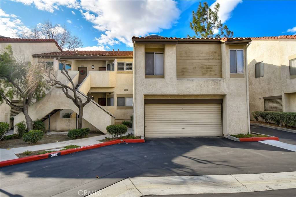 Simi Valley, CA 93063,3162 Darby ST #210