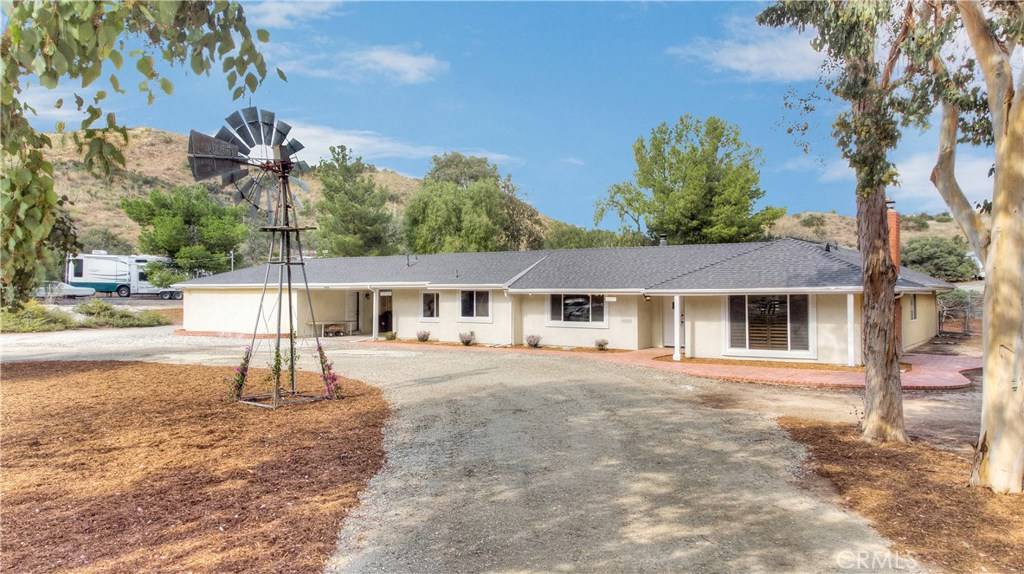 Canyon Country, CA 91351,16817 Solana LN