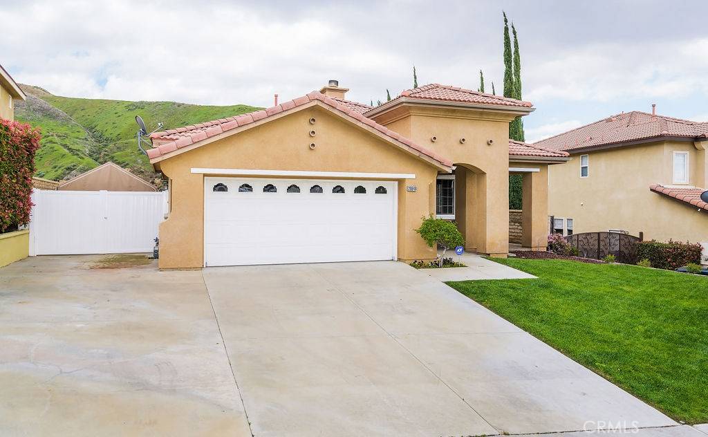 Saugus, CA 91390,28648 High Ridge DR