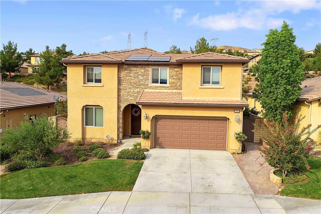 Saugus, CA 91350,19305 Lauren LN