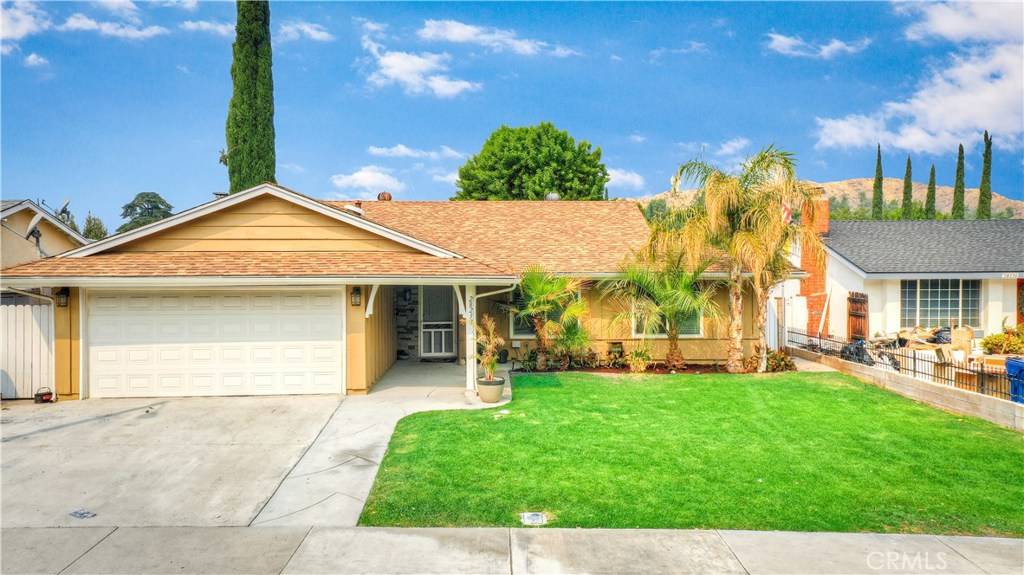 Saugus, CA 91350,28233 Robin AVE