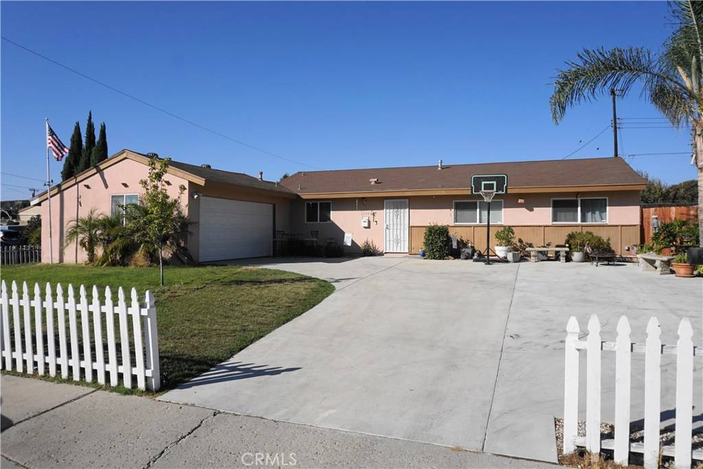 Simi Valley, CA 93065,1349 Graham ST