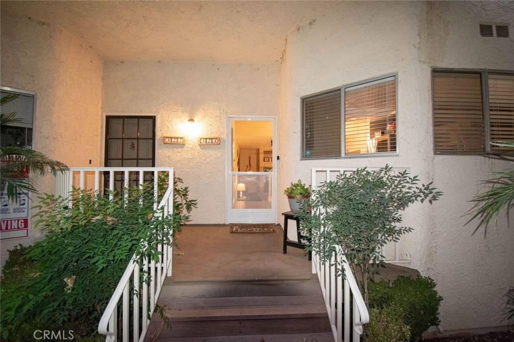 Simi Valley, CA 93063,3366 Darby ST #323