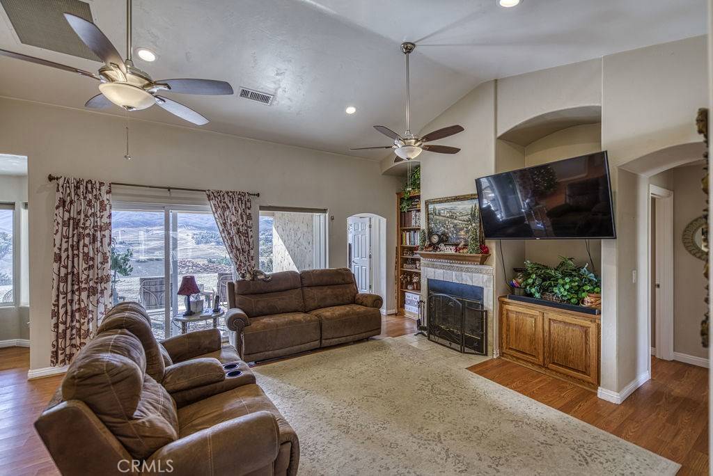 Leona Valley, CA 93551,8310 Calva ST