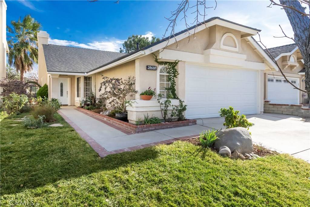 Saugus, CA 91390,28608 Avocado PL