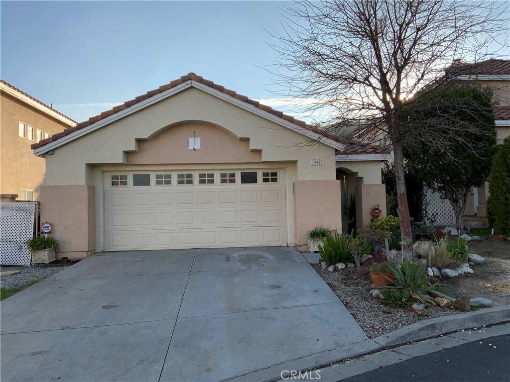 Newhall, CA 91321,19300 San Leandro DR