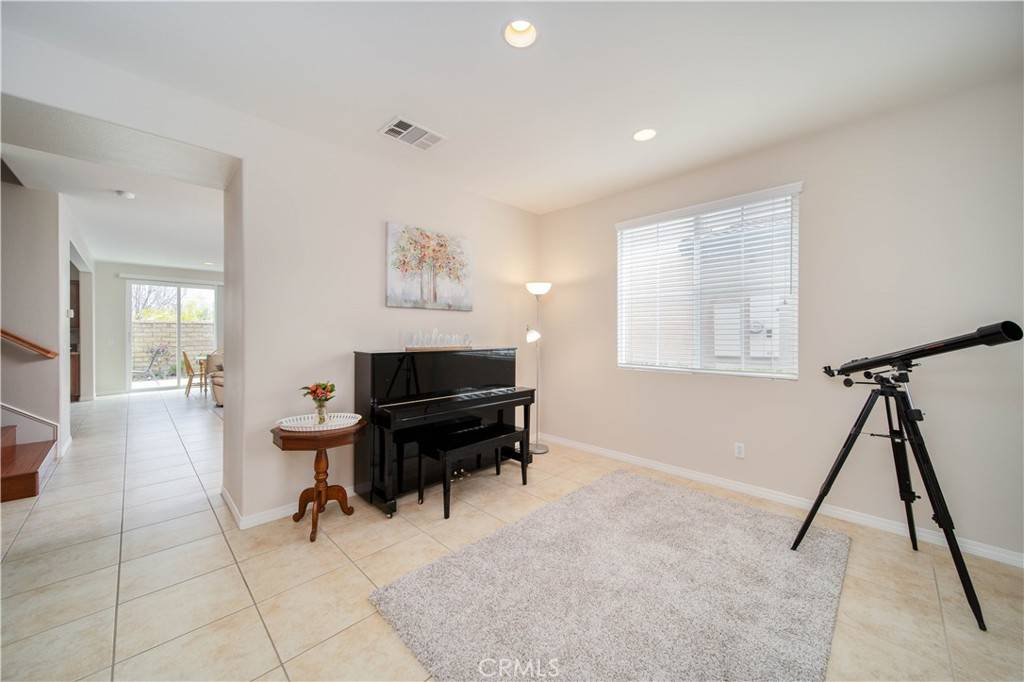 Valencia, CA 91354,28816 Via Belterra