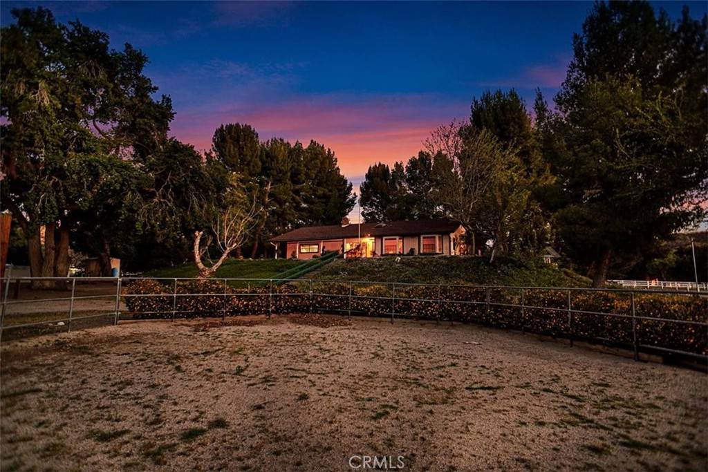 Canyon Country, CA 91387,28316 Oak Spring Canyon RD