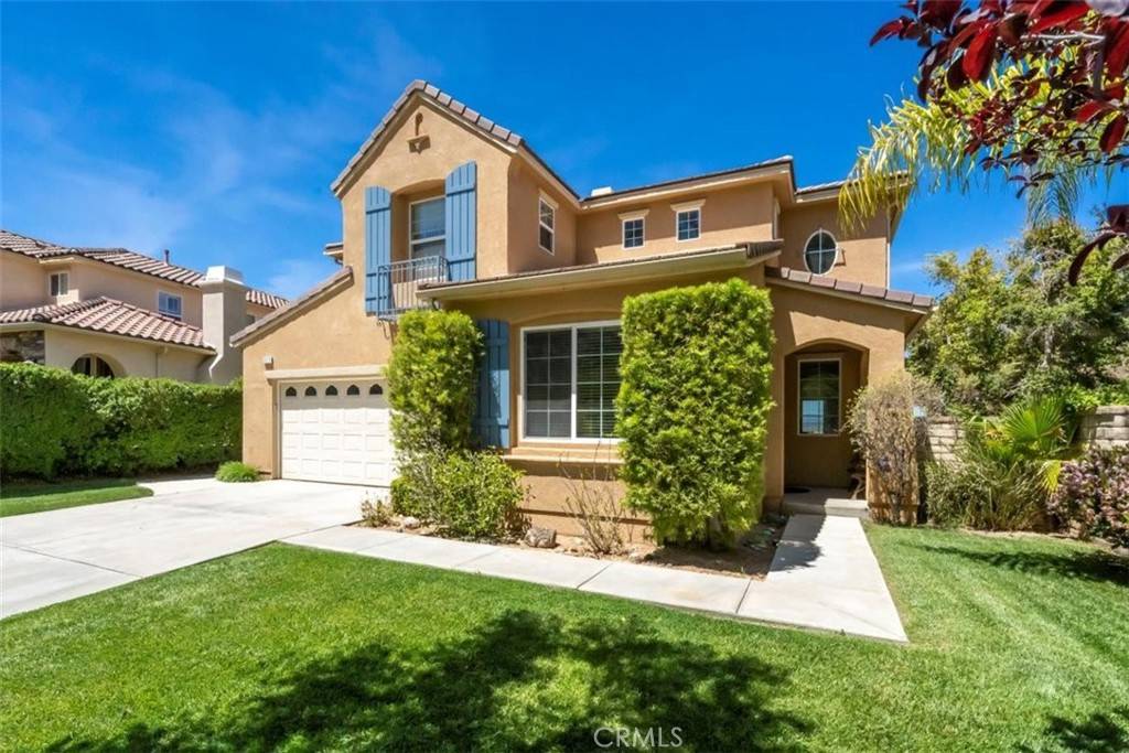 Saugus, CA 91390,29221 Moon Dust CT