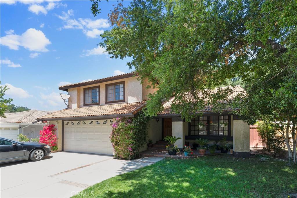 Newhall, CA 91321,23311 Oakrun LN