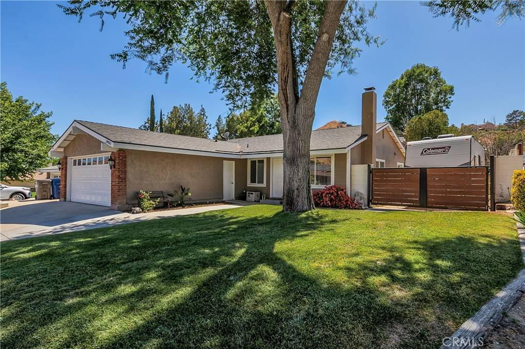 Canyon Country, CA 91387,30053 Abelia RD