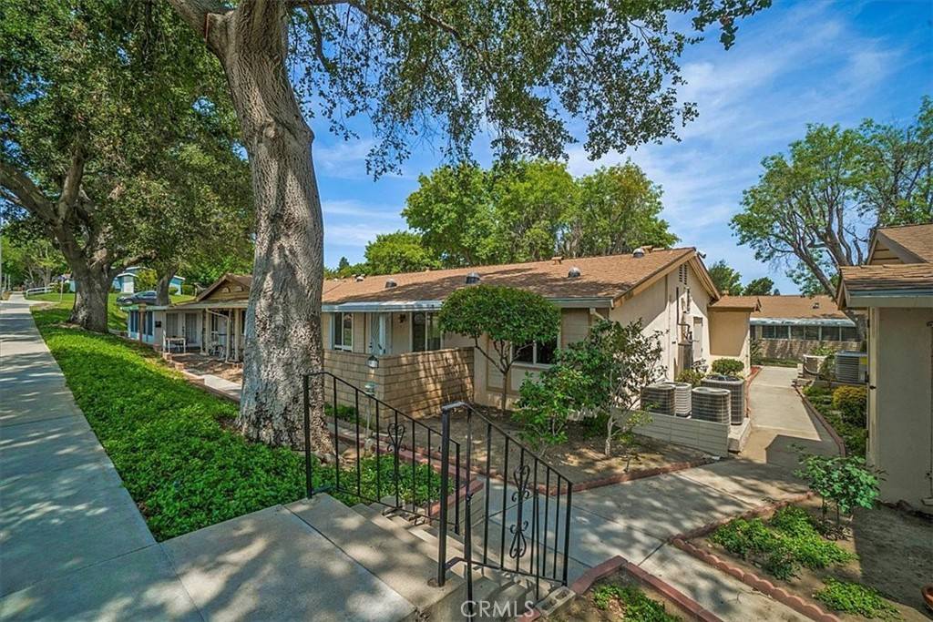 Newhall, CA 91321,19115 Avenue Of The Oaks