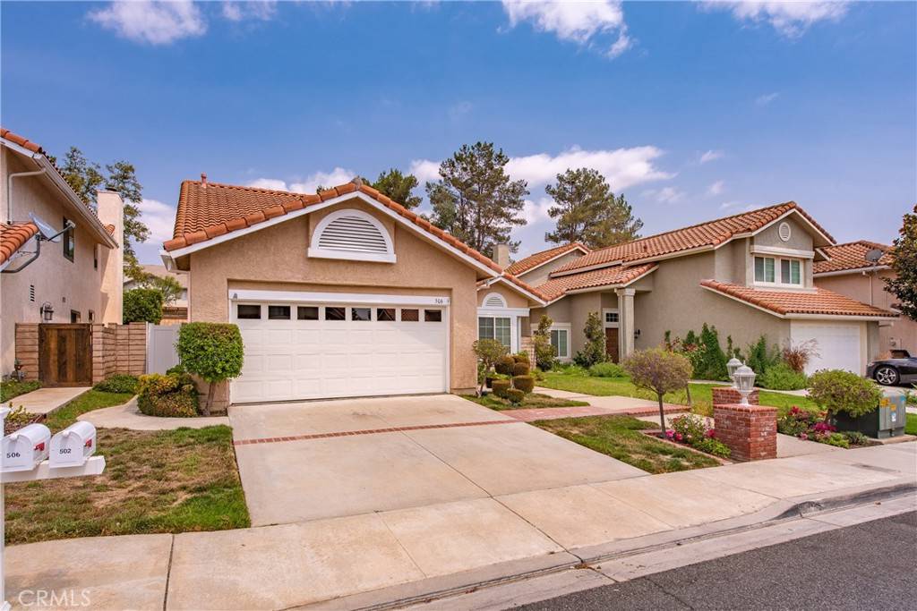 Oak Park, CA 91377,506 Savona WAY
