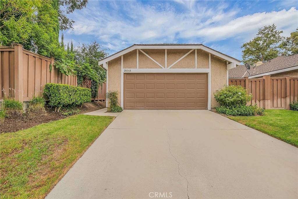 Canyon Country, CA 91387,28348 Connie CT