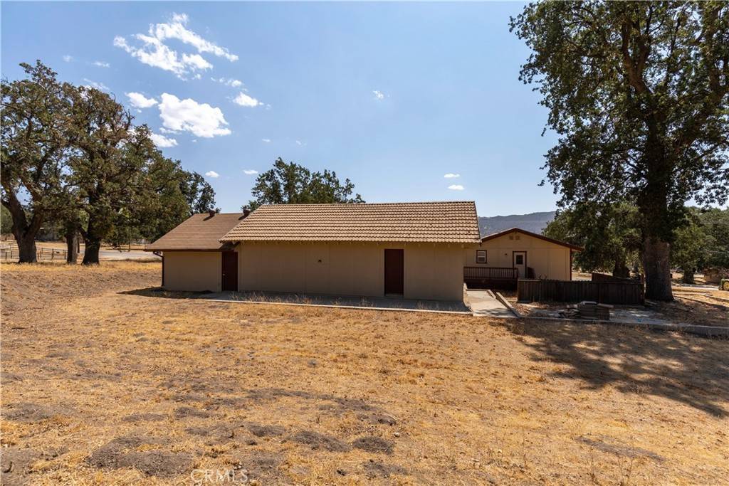 Tehachapi, CA 93561,28205 Bear Valley RD