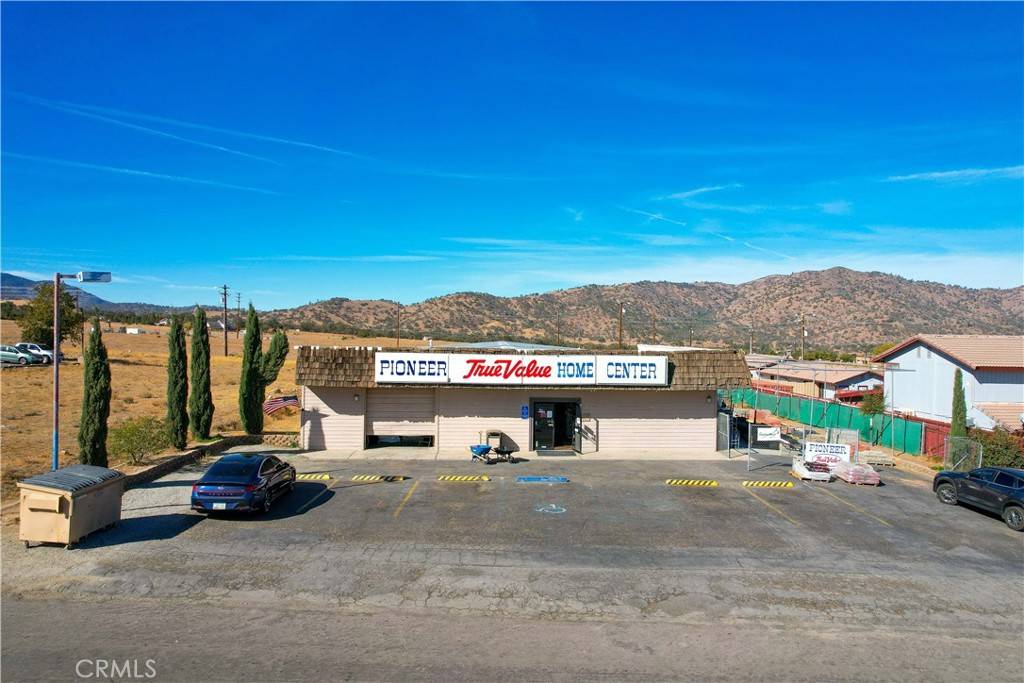 Tehachapi, CA 93561,20901 South ST