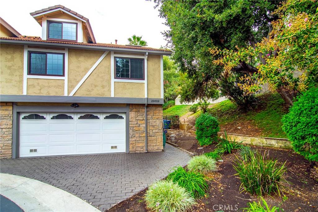 Agoura Hills, CA 91301,29609 Canwood ST