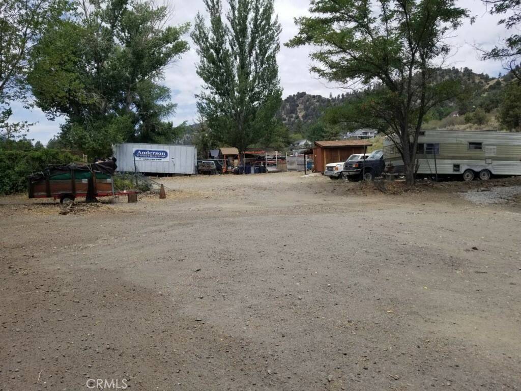 Wrightwood, CA 92397,1202 N Hwy 2