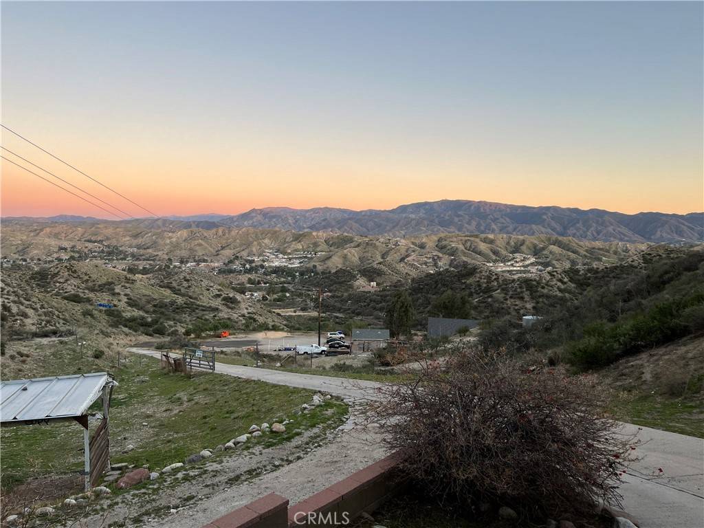 Canyon Country, CA 91351,30185 Arline ST