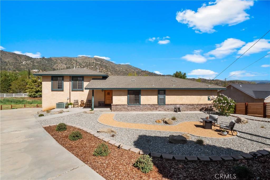 Tehachapi, CA 93561,21112 Hillcrest CT