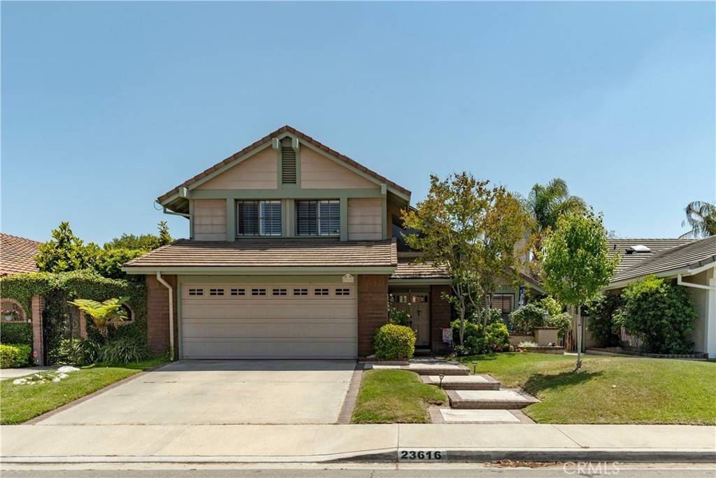 Valencia, CA 91355,23616 Latana CT