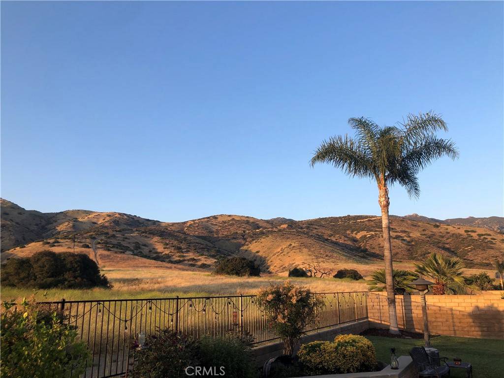 Simi Valley, CA 93063,6043 Mescallero PL