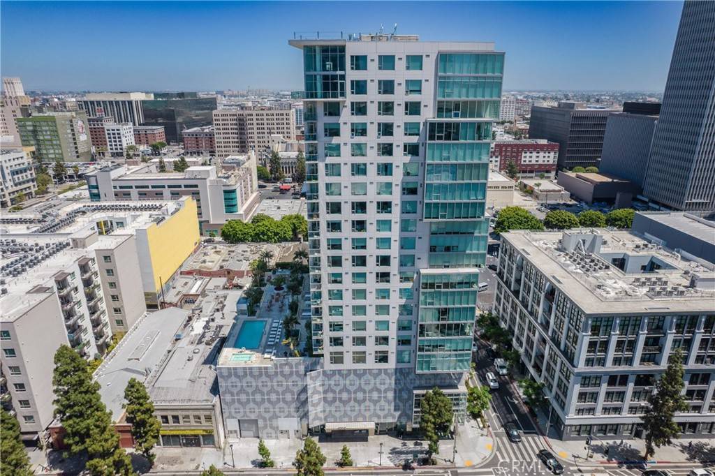 Los Angeles, CA 90015,1050 S Grand AVE #710