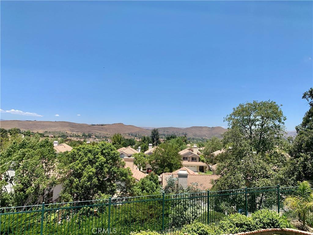 Simi Valley, CA 93065,113 Marblehead ST