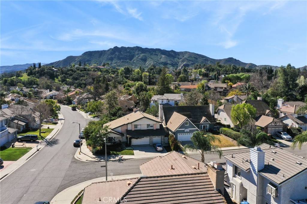 Agoura Hills, CA 91301,5690 Buffwood PL