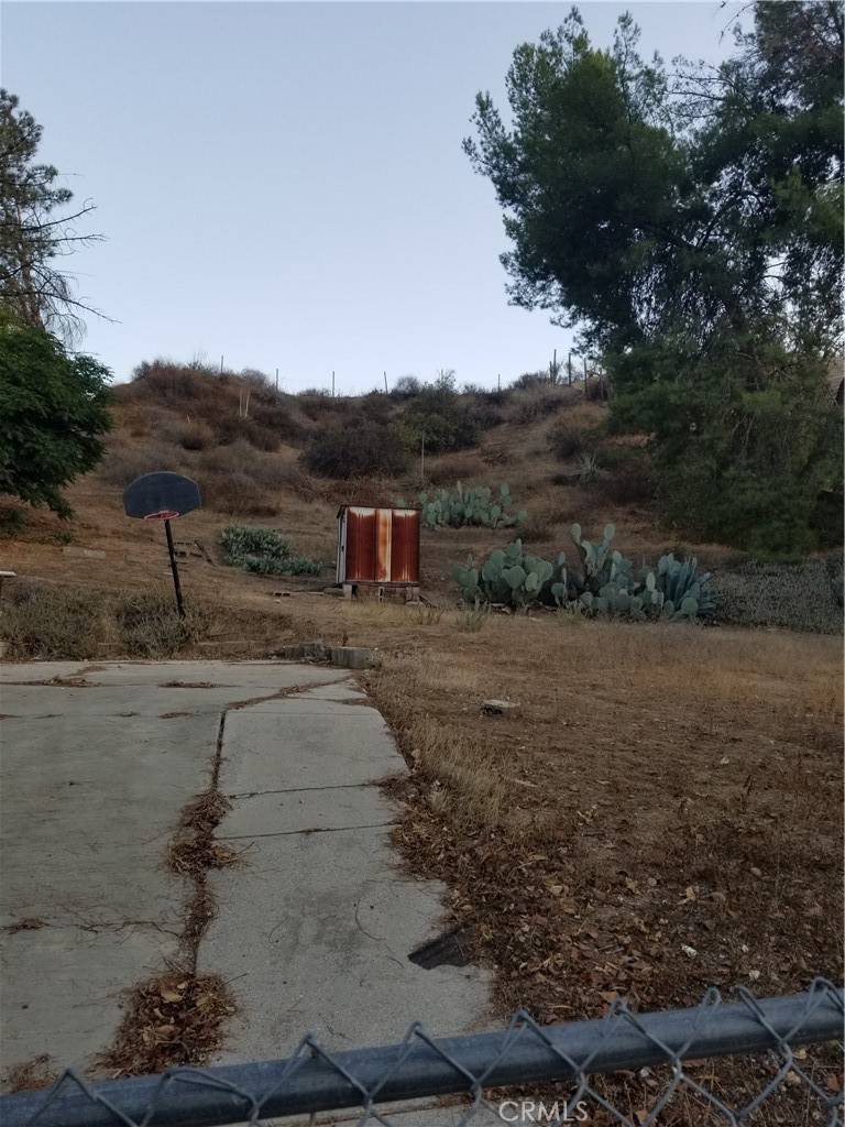 Val Verde, CA 91384,0 Lexington