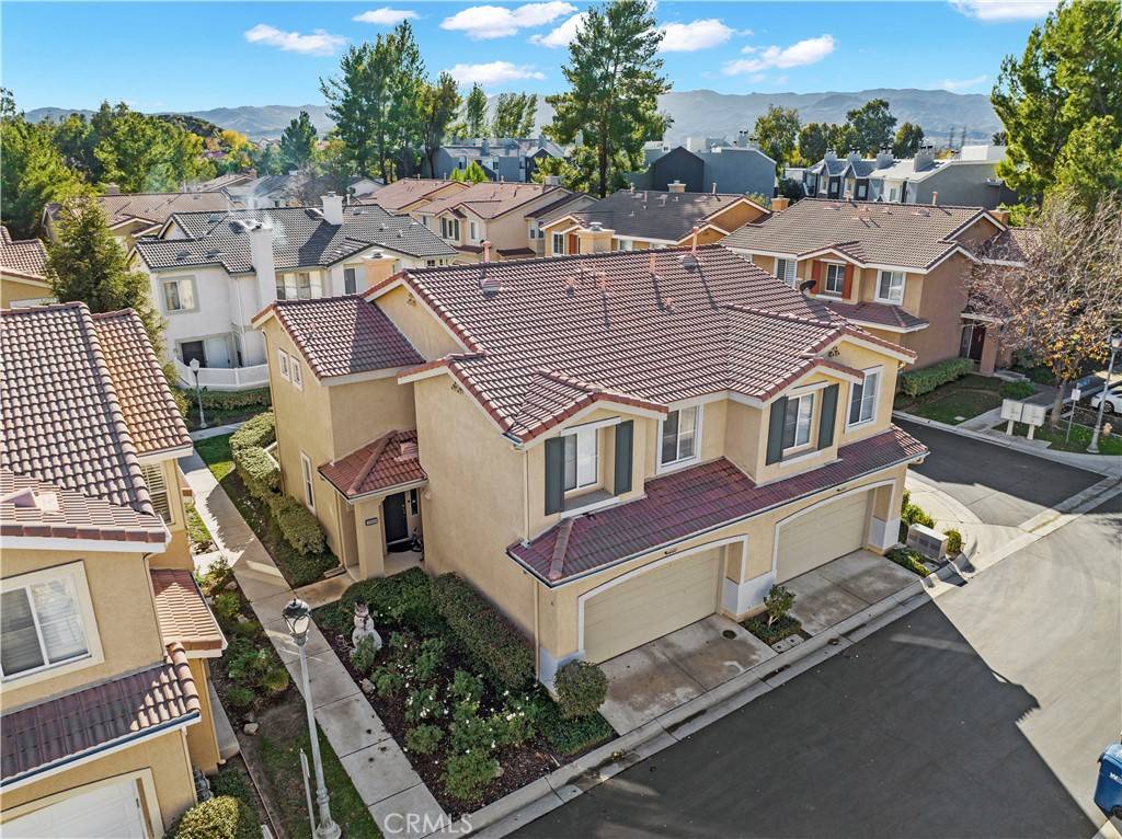 Saugus, CA 91350,22608 Crown Point CT